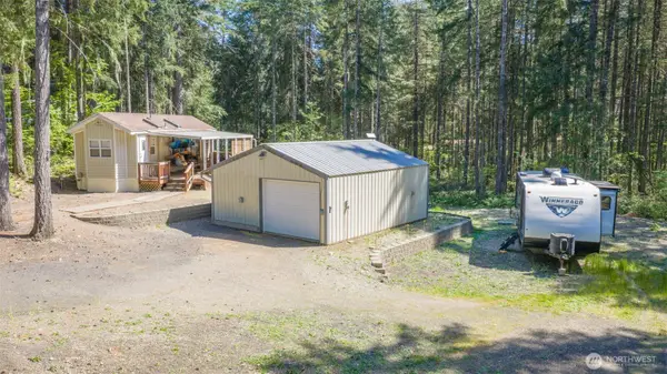51 N Tebo Place, Hoodsport, WA 98548