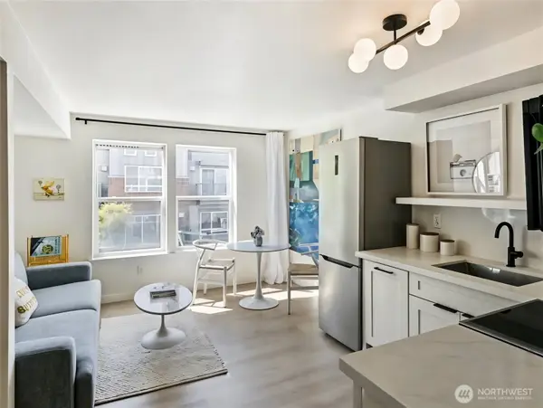 420 Valley Street #W409, Seattle, WA 98109