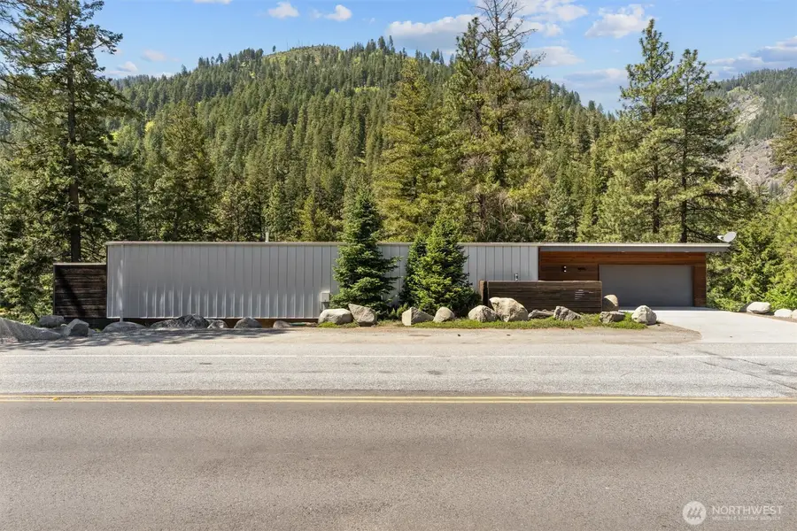 8970 Icicle Road, Leavenworth, WA 98826 - #2