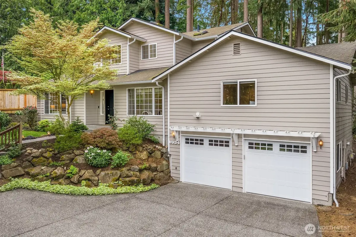 8934 218th Street Sw, Edmonds, WA 98026 - #1