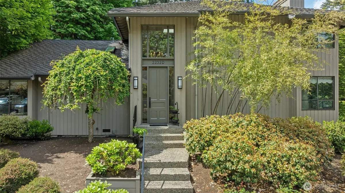 22329 NE 28th Street, Sammamish, WA 98074 - #1