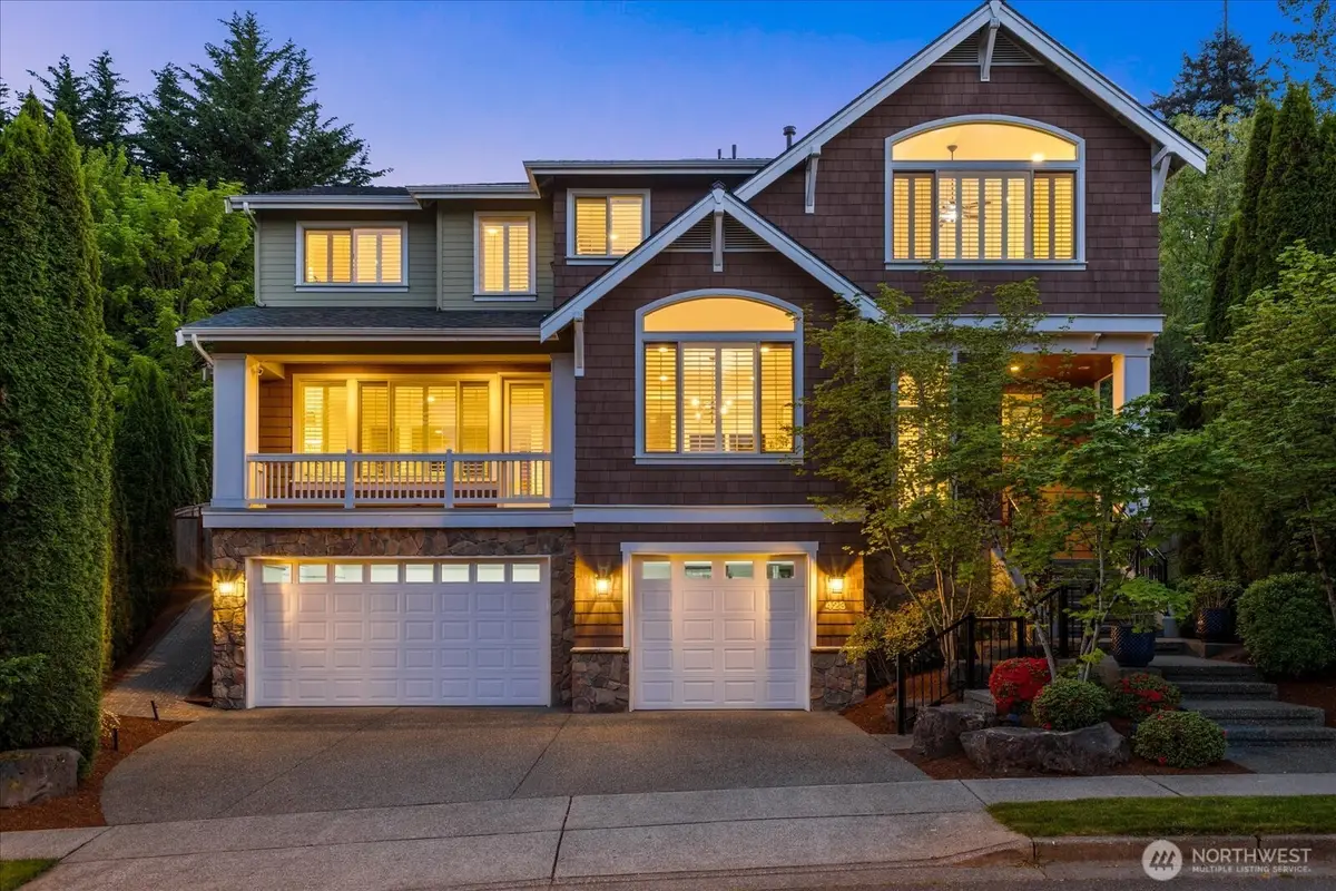 423 Sky Country Way Nw, Issaquah, WA 98027 - #1