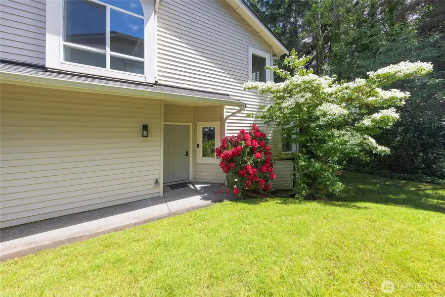 12541 NE 7th Place, Bellevue, WA 98005 - #2