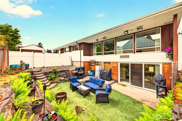 610 4th Street Ne, Puyallup, WA 98372