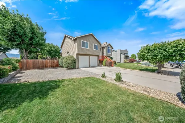 2427 Bellanca Ct, East Wenatchee, WA 98802