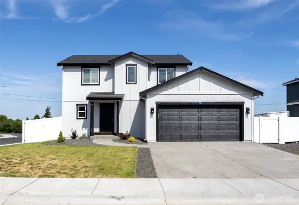 605 N Oak Street, Tieton, WA 98947