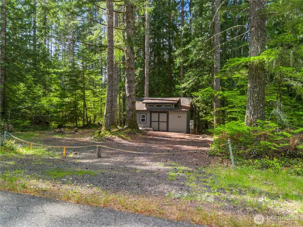 430 N Potlatch Drive N #126, Hoodsport, WA 98548