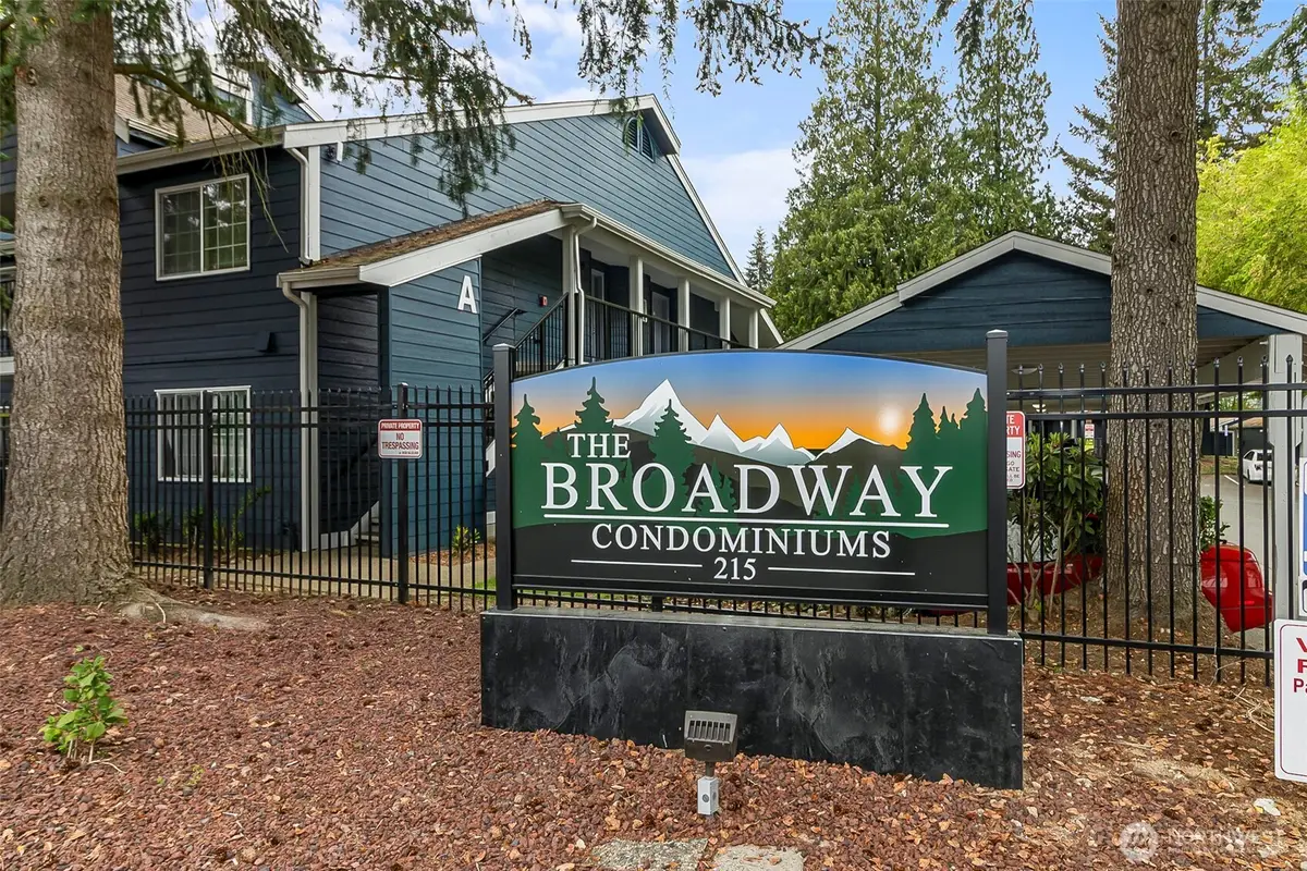 215 SW 100th Street #D207, Everett, WA 98204 - #1