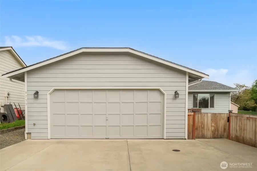 9733 65th Drive Ne, Marysville, WA 98270 - #2