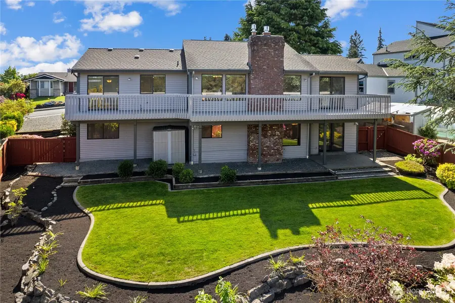 746 22nd Street Sw, Puyallup, WA 98371 - #2