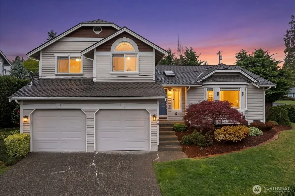 7918 115th Avenue Se, Newcastle, WA 98056 - #1