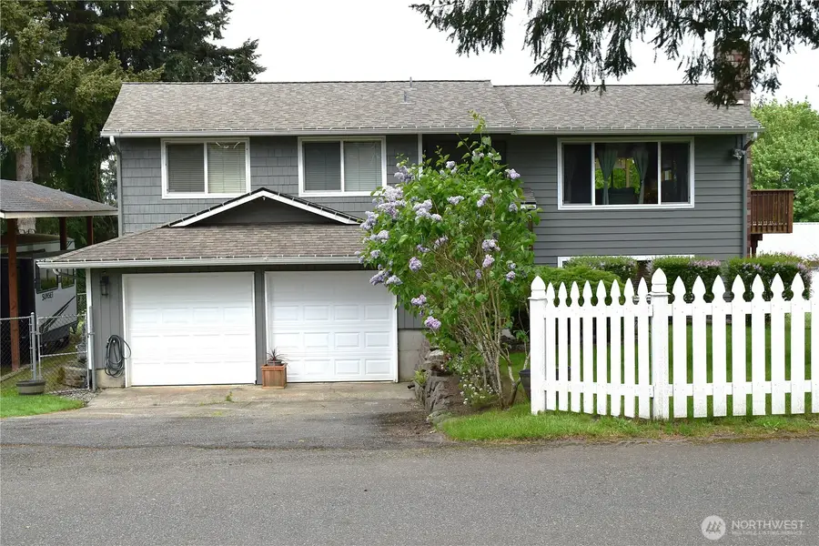 8611 Vistarama Avenue, Everett, WA 98208 - #2