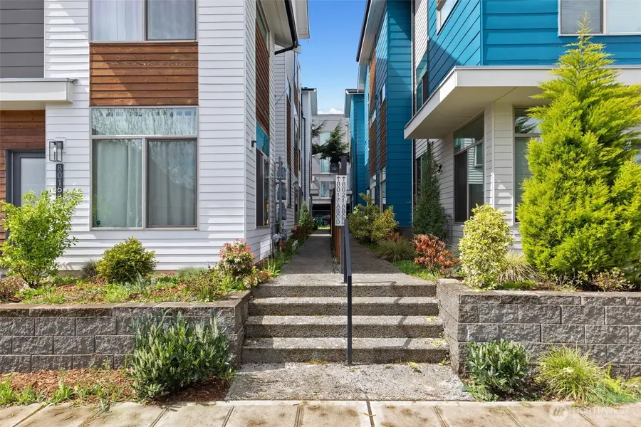 8015 Mary Avenue Nw #D, Seattle, WA 98117 - #3