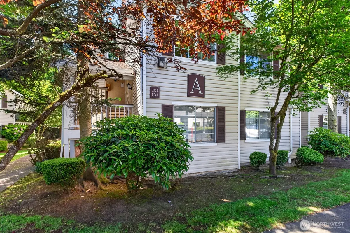 19230 Forest Park Drive Ne #A201, Lake Forest Park, WA 98155 - #1