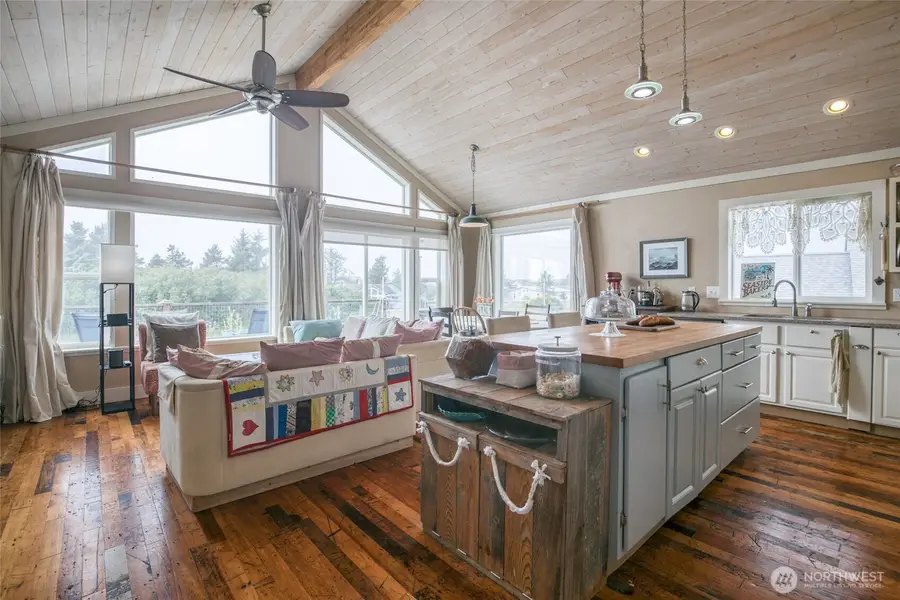 604 Ocean Shores Boulevard Sw, Ocean Shores, WA 98569 - #3