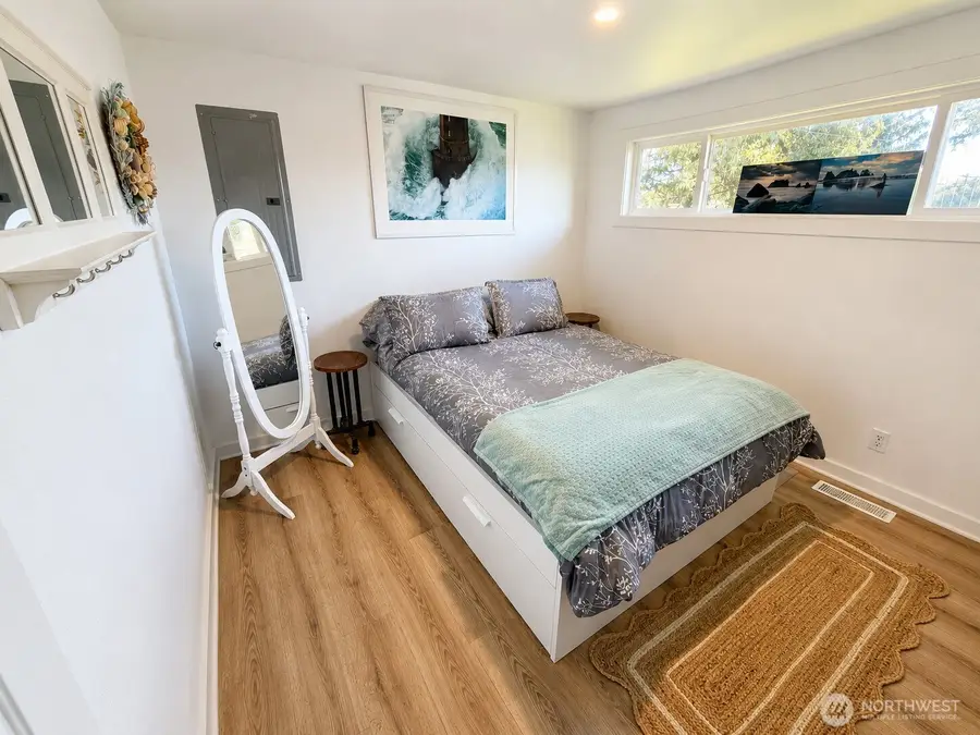 103 24th, Long Beach, WA 98631 - #3
