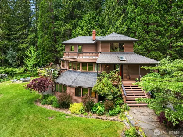 21833 103rd Avenue Sw, Vashon, WA 98070