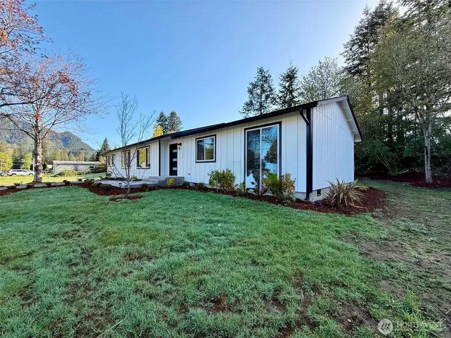 201 7th Street, Morton, WA 98356 - #2