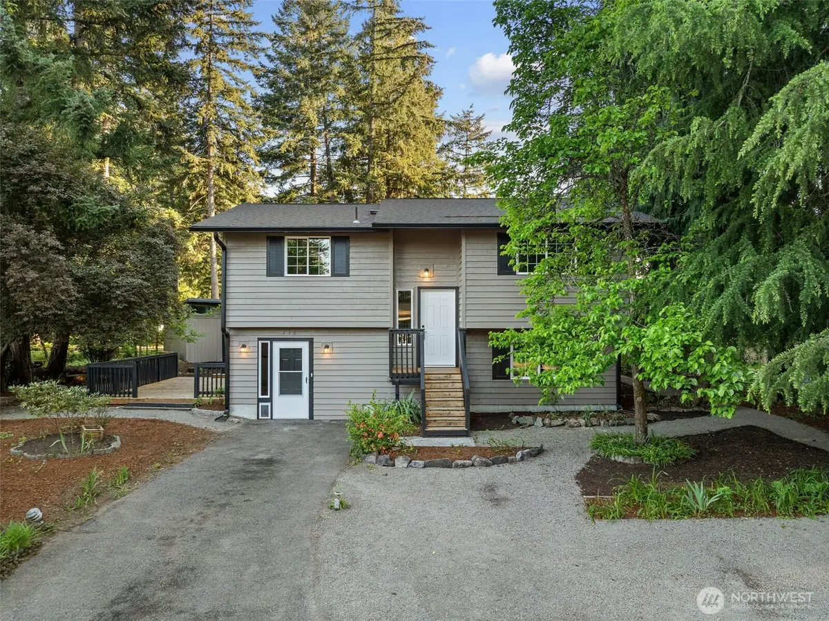 136 Rainier Acres Road Se, Rainier, WA 98576 - #1