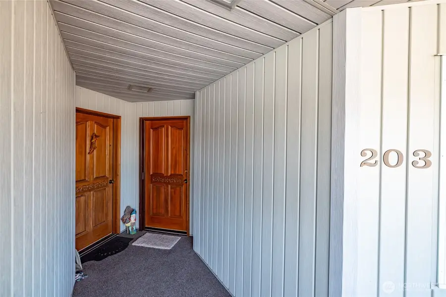 2411 Skyline Way #203, Anacortes, WA 98221 - #2