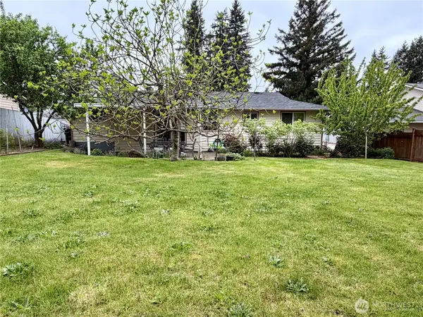 13029 SE 206 Place, Kent, WA 98031