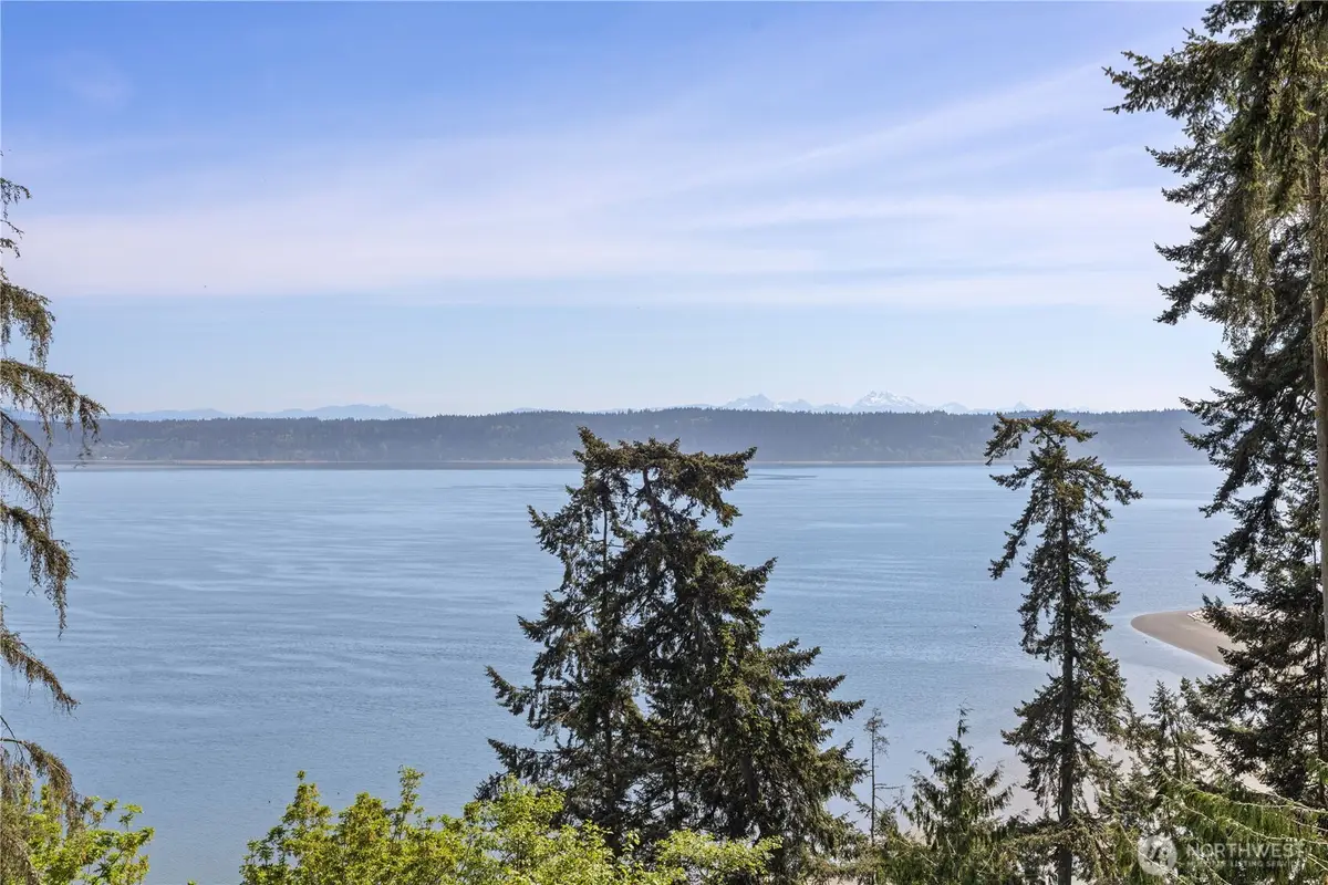 2659 S East Camano Drive, Camano Island, WA 98282 - #1