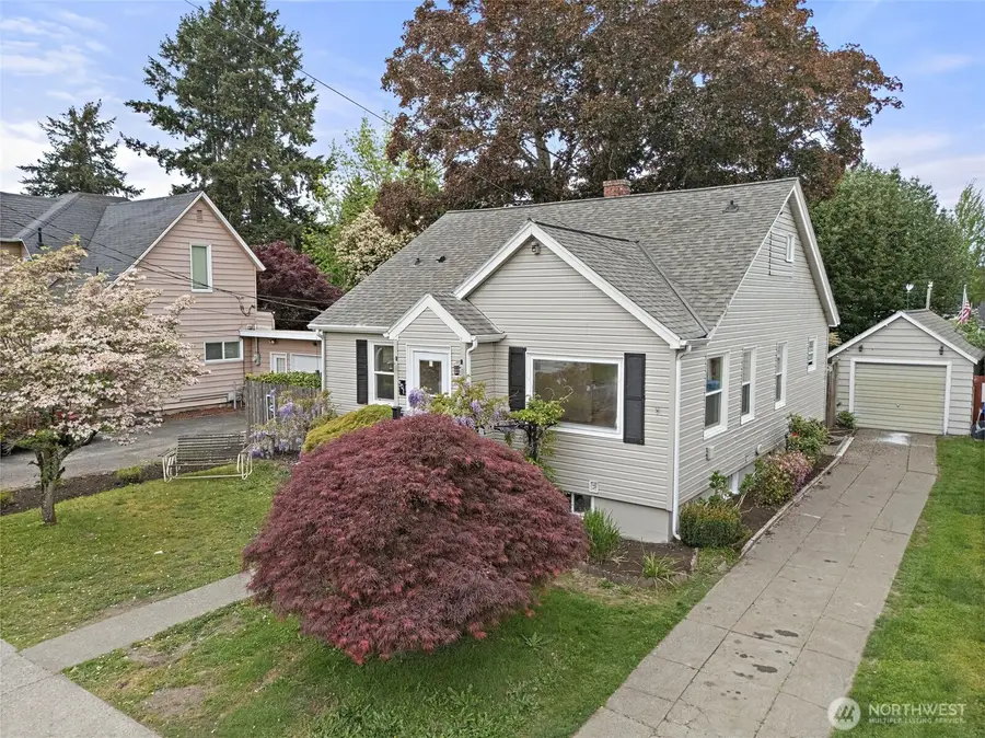 501 7th Avenue Nw, Puyallup, WA 98371 - #3