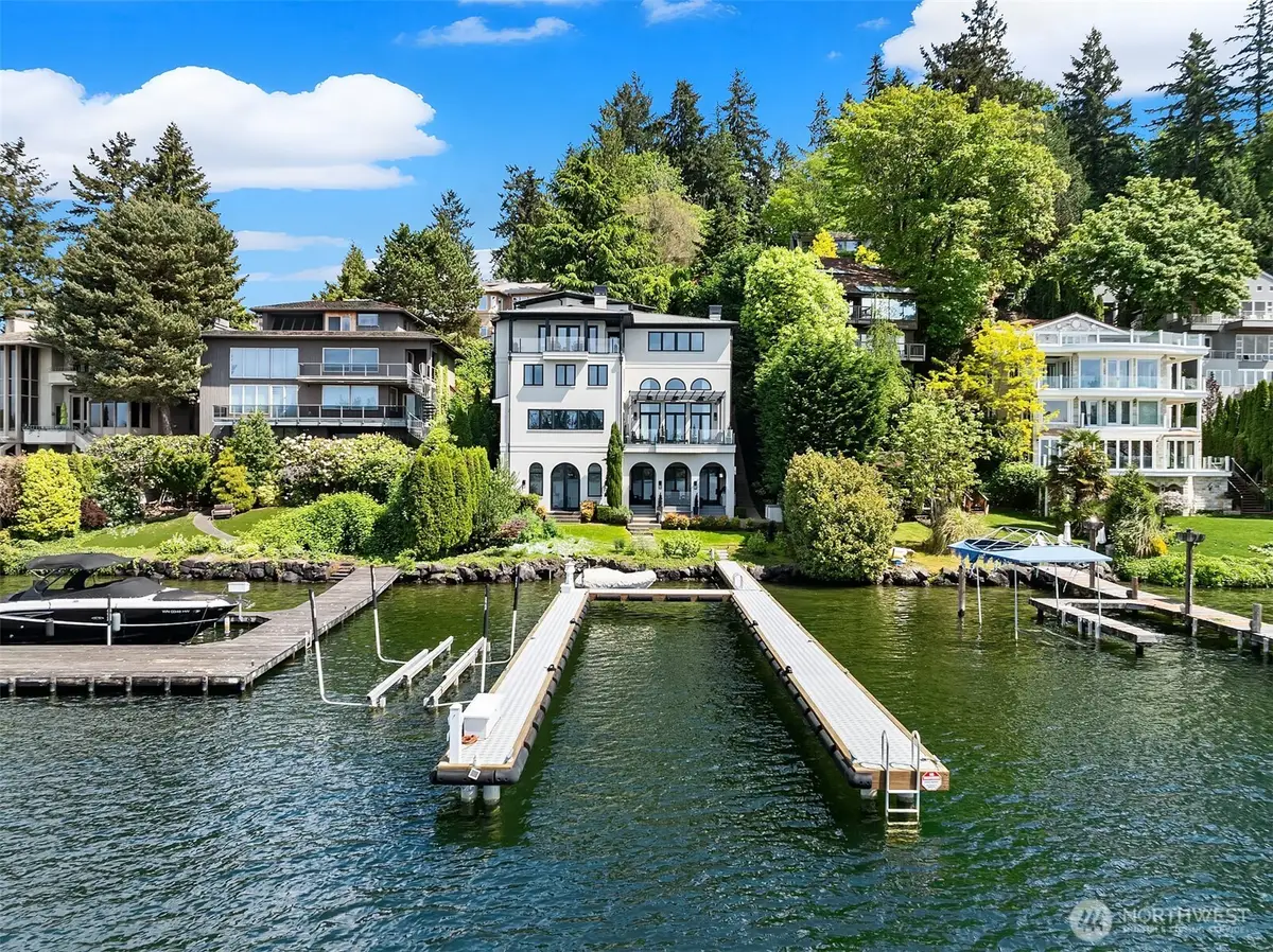 9205 SE Shoreland Drive, Bellevue, WA 98004 - #1