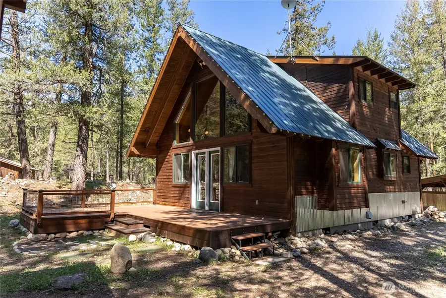 651 Lost River Rd, Mazama, WA 98833 - #3