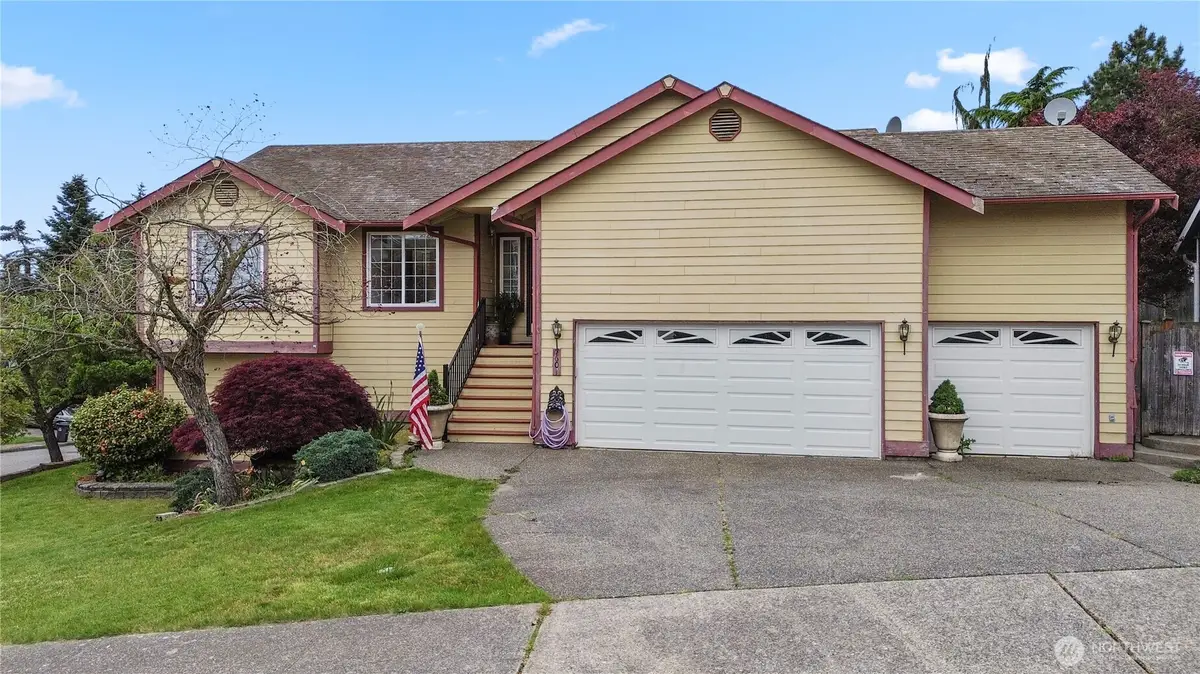 7601 69th Street Ne, Marysville, WA 98270 - #1