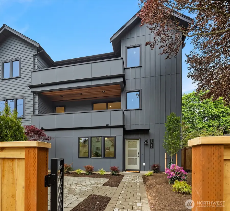 7060 Cleopatra Place Nw, Seattle, WA 98117 - #2