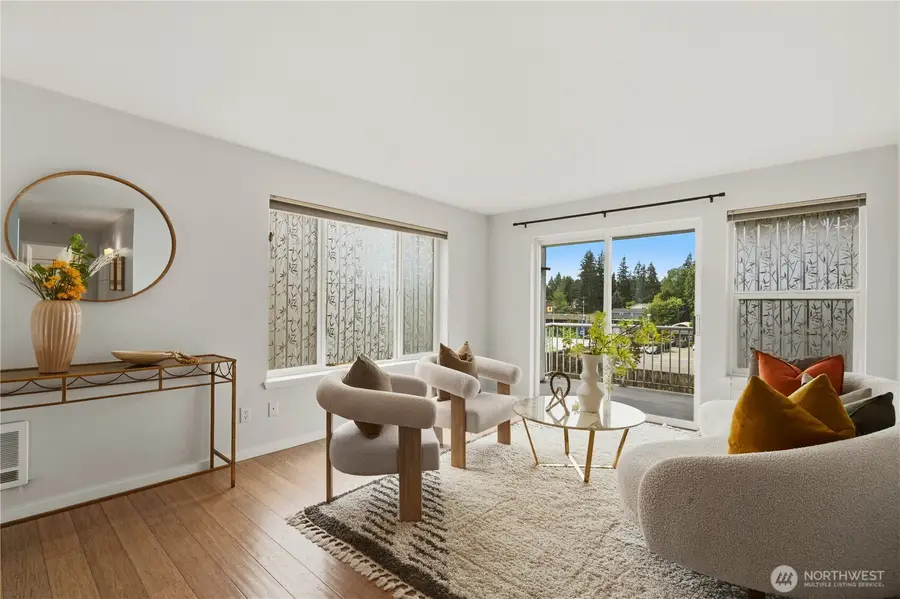 13227 35th Avenue Ne #1, Seattle, WA 98125 - #3