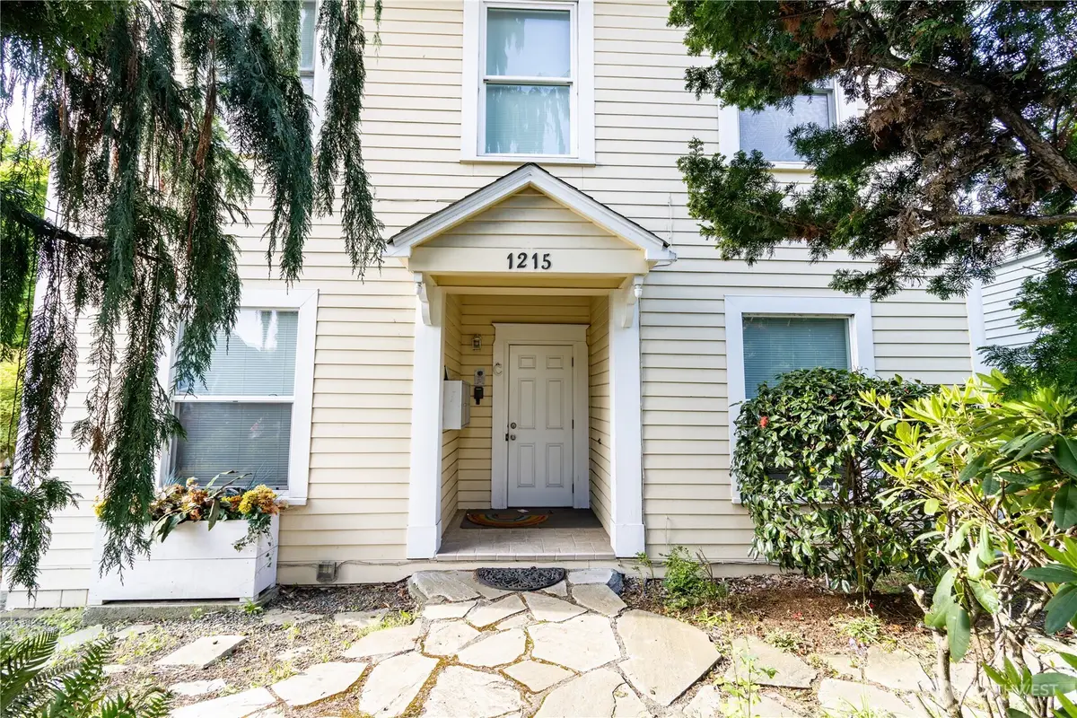 1215 Burwell Street, Bremerton, WA 98337 - #1