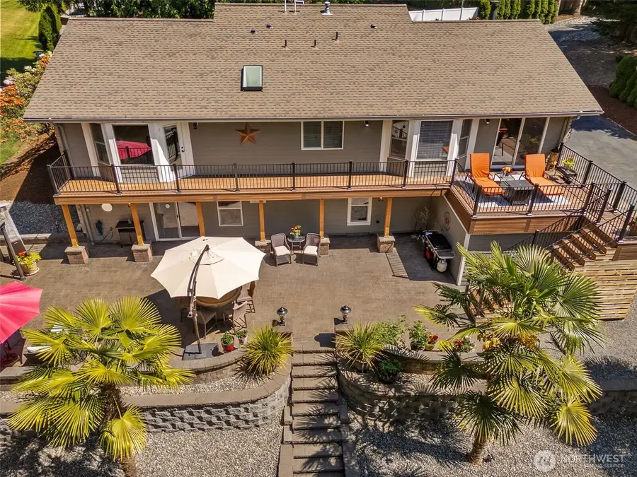 3122 Hollywood Drive Ne, Olympia, WA 98516 - #2