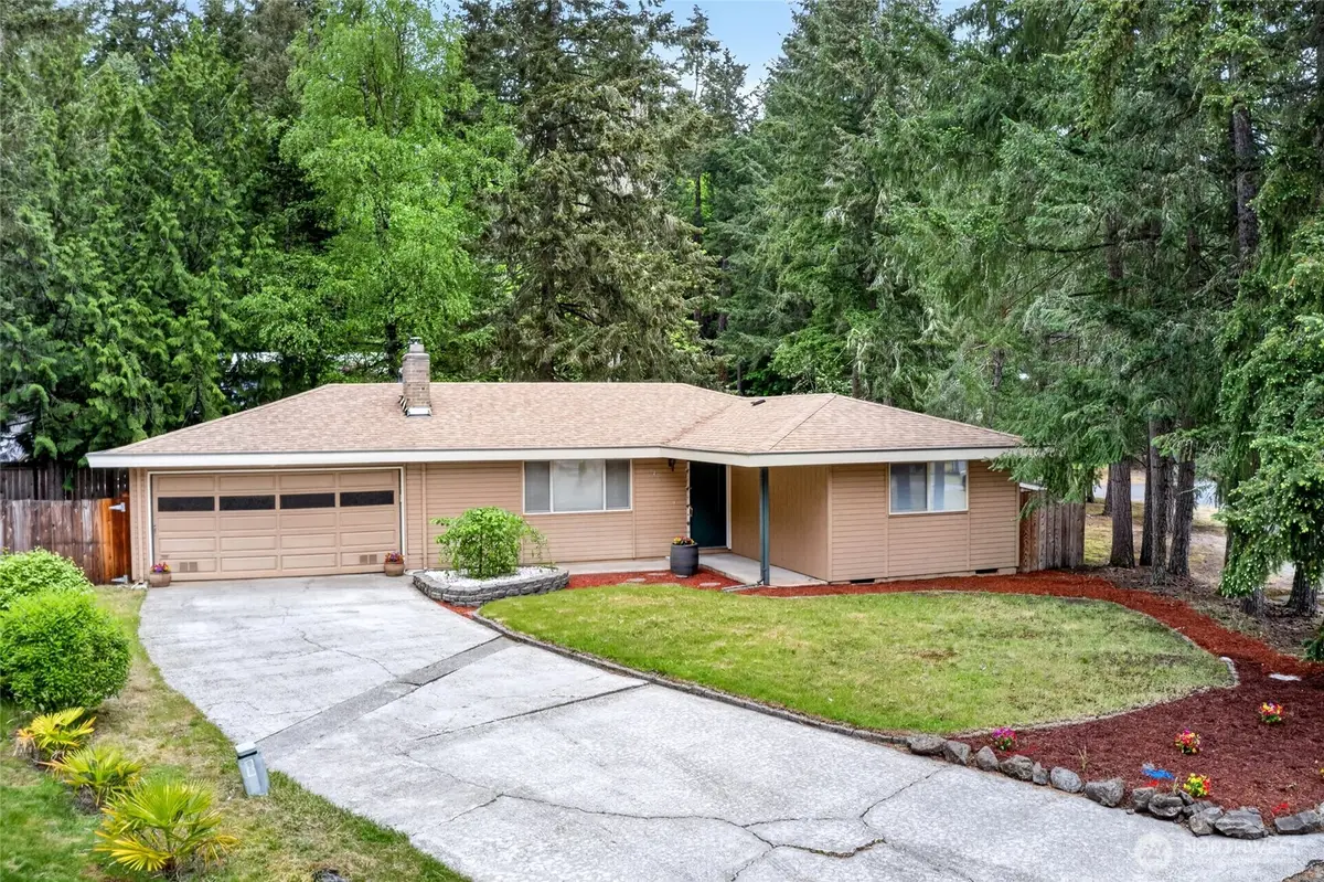9401 Columbine Circle W, University Place, WA 98467 - #1