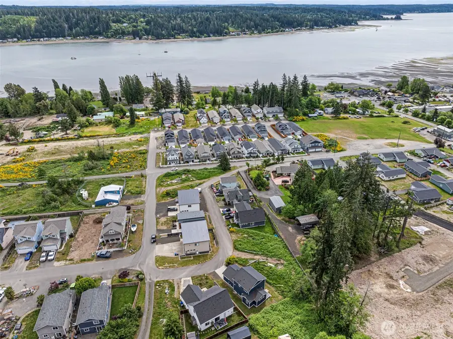 61 E Brady Loop, Allyn, WA 98524 - #2