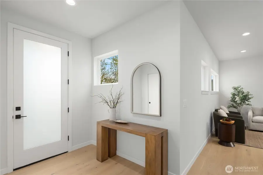 4425 Fremont Avenue N #A, Seattle, WA 98103 - #2