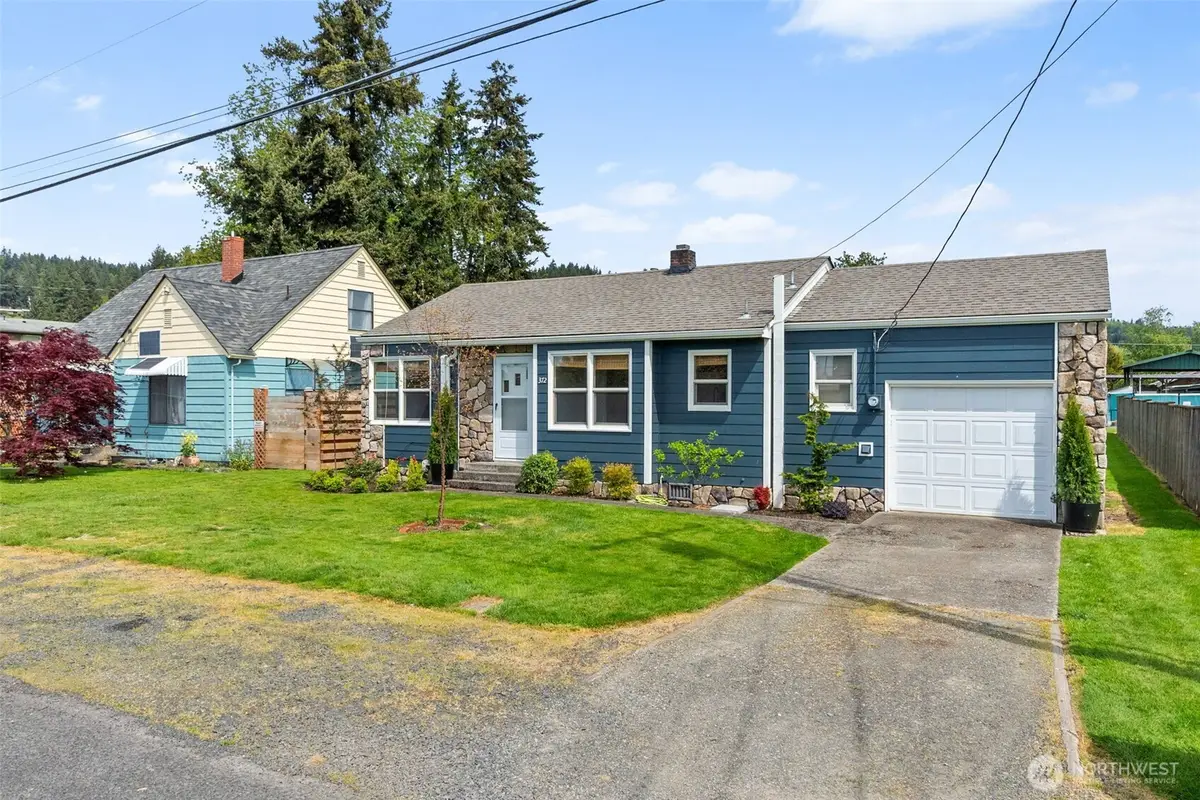 372 SW 14th Street, Chehalis, WA 98532 - #1
