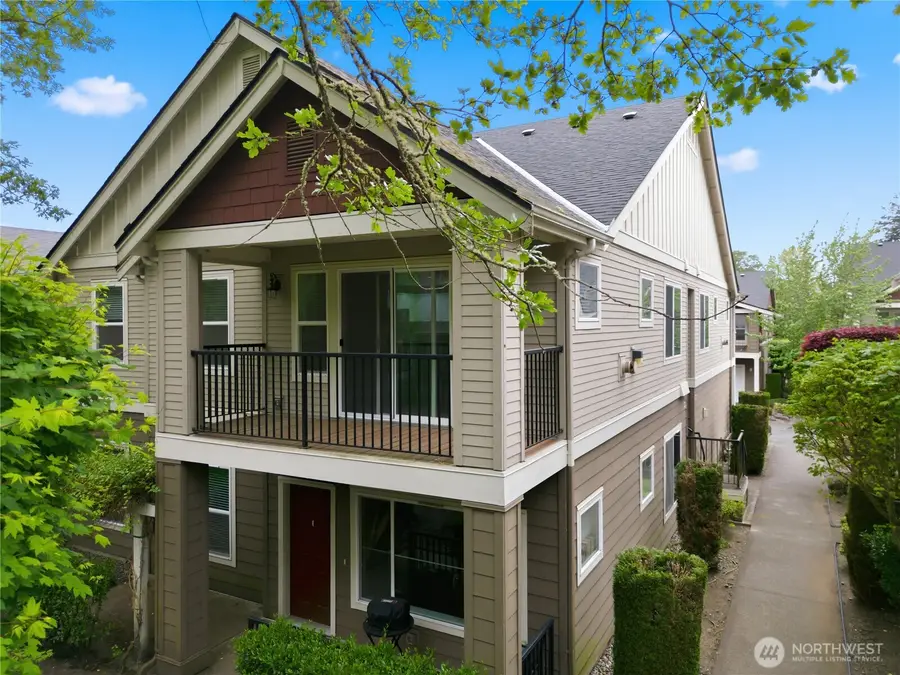 2131 Hammond Ave #D9, Dupont, WA 98327 - #3