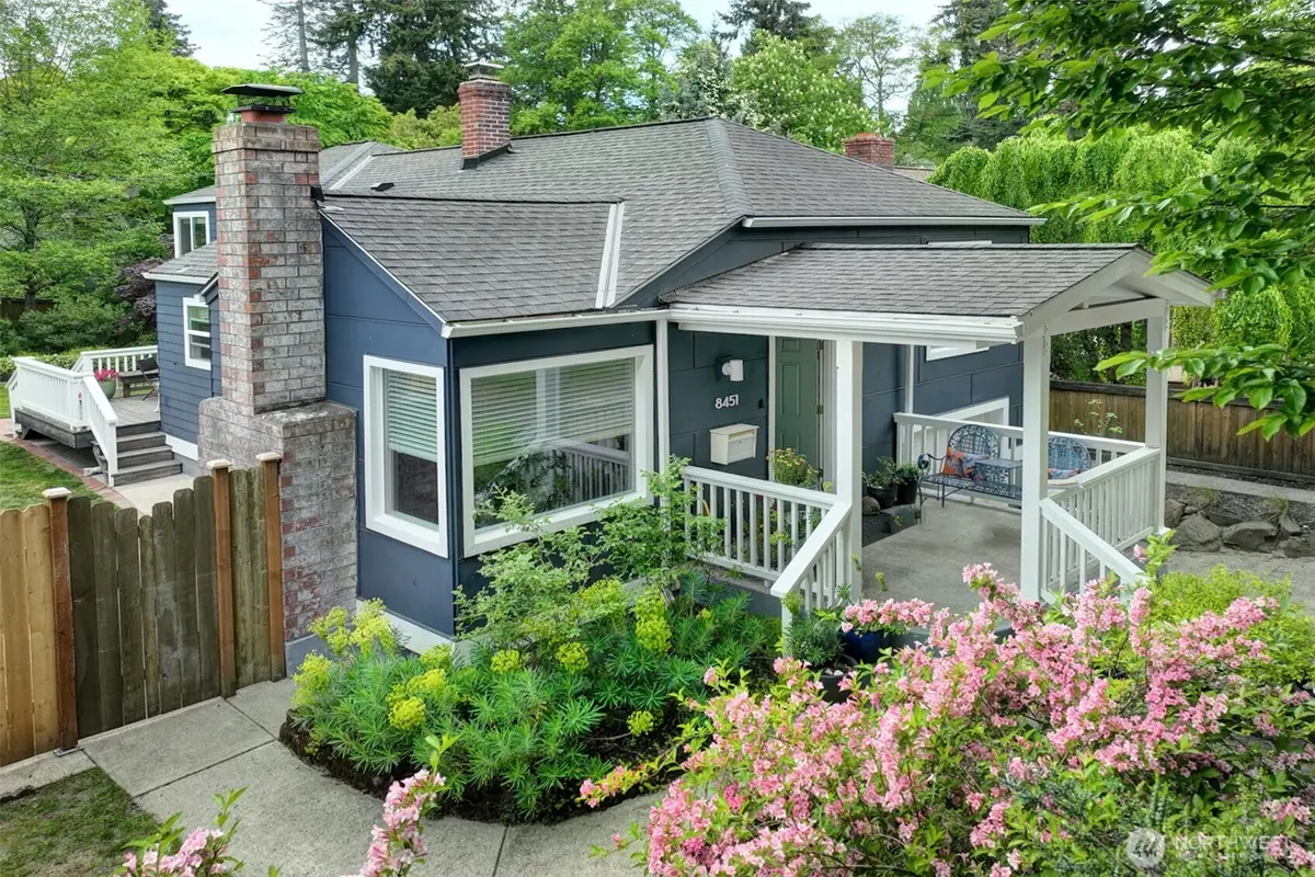 8451 35th Avenue Sw, Seattle, WA 98126 - #1