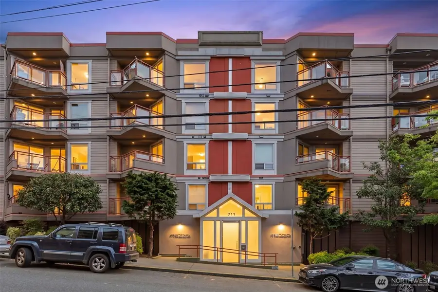 711 E Denny Way #206, Seattle, WA 98122 - #2