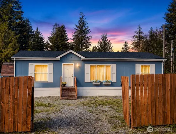 6240 Azure Way, Maple Falls, WA 98266