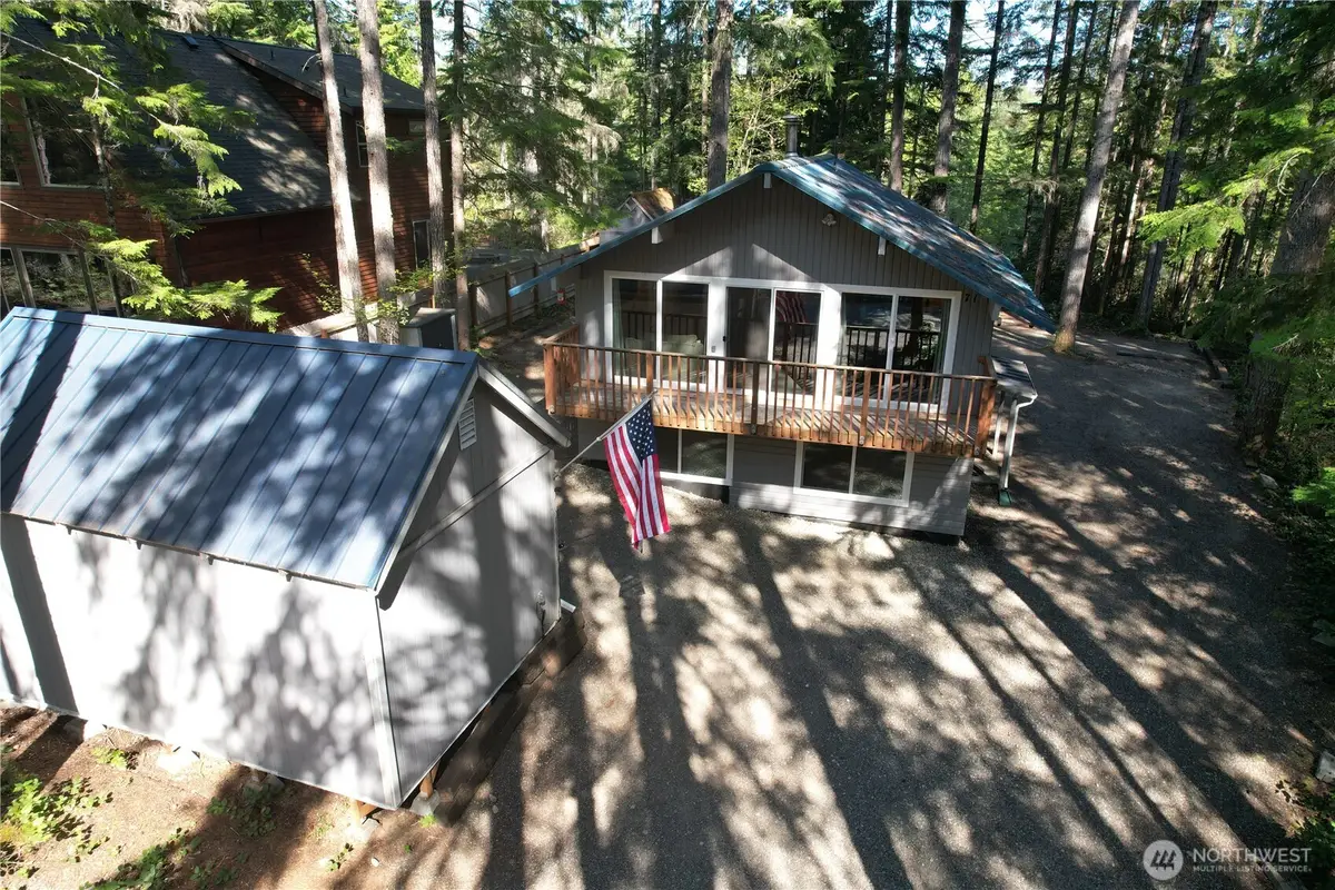 811 N Potlatch Drive, Hoodsport, WA 98548 - #1