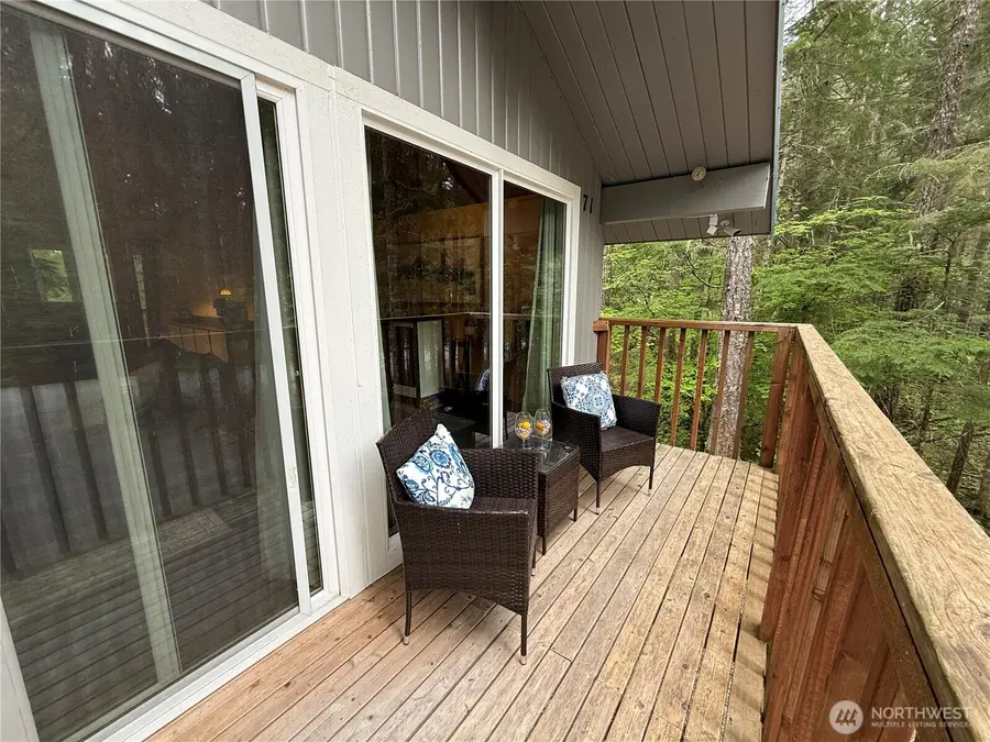 811 N Potlatch Drive, Hoodsport, WA 98548 - #3