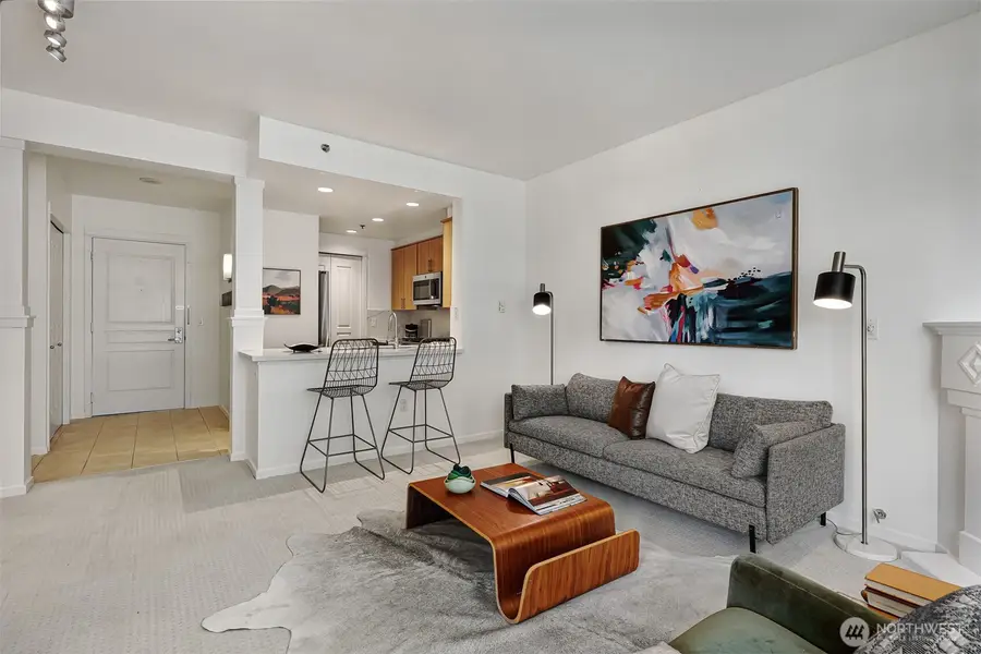 2801 1st Avenue #412, Seattle, WA 98121 - #3