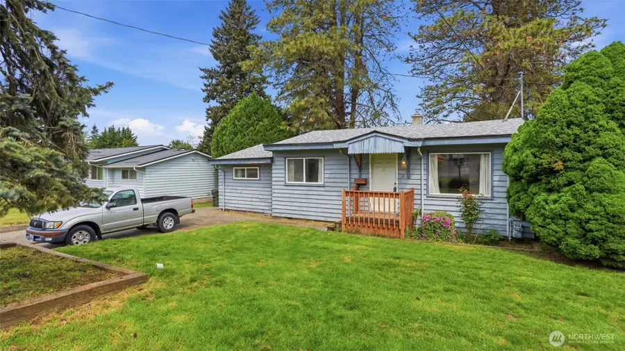 1107 E Chicago Street, Kent, WA 98030 - #2