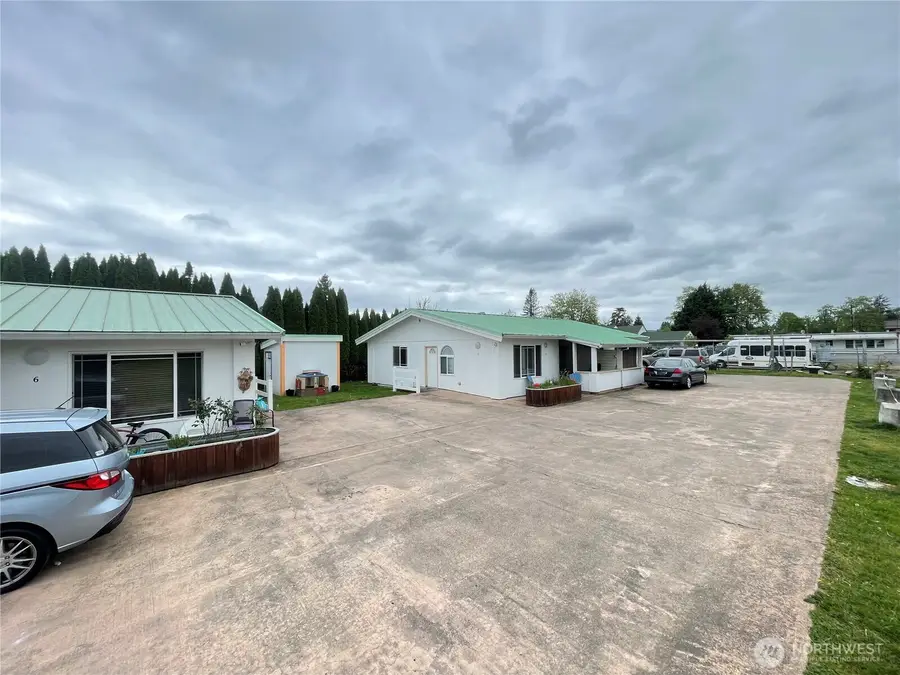 109 4th Avenue Se, Pacific, WA 98047 - #2
