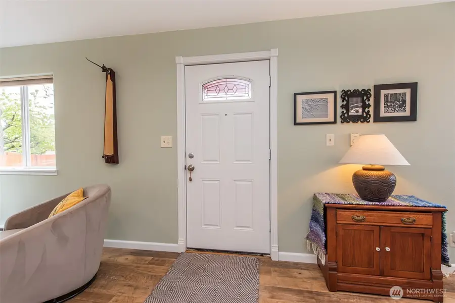 616 E Lopez Avenue, Port Angeles, WA 98362 - #3