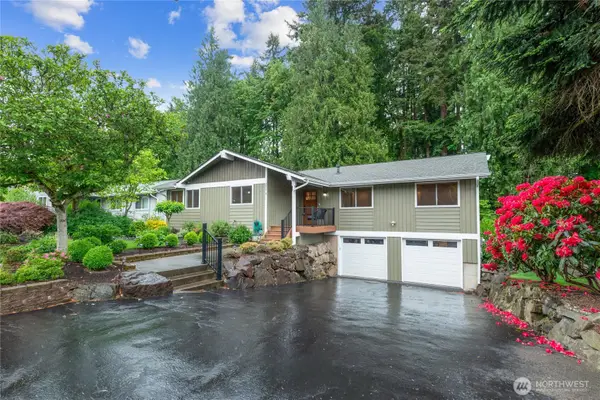 20218 108th Avenue Ne, Bothell, WA 98011