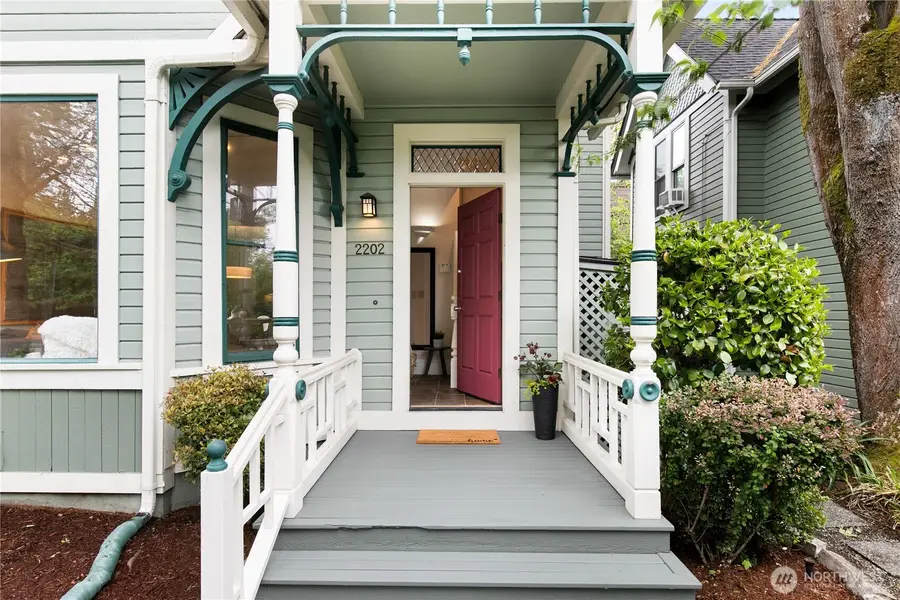 2202 E John Street, Seattle, WA 98112 - #2